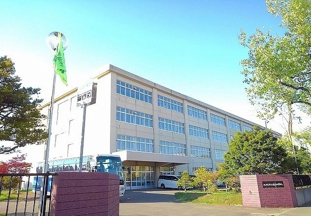 中学校　厚別中学校（中学校）まで1000m
