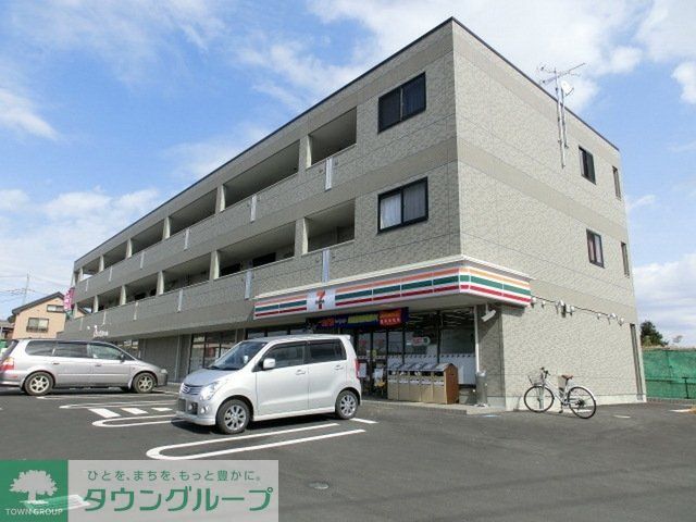コンビニ　セブンイレブン流山駒木西店（コンビニ）まで932m