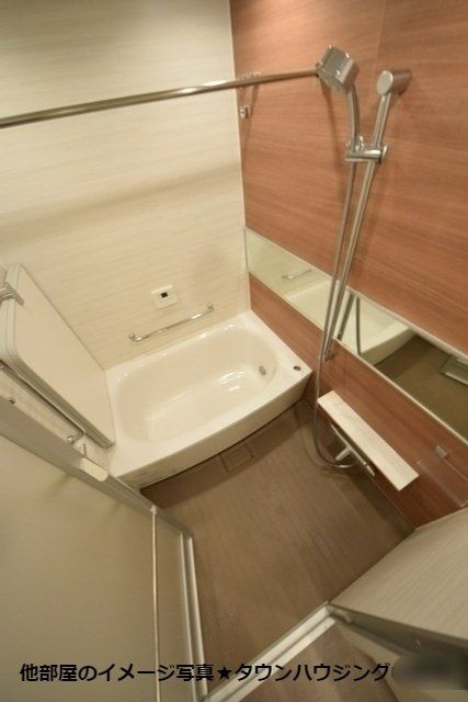 バス・シャワールーム　※他部屋参考写真※