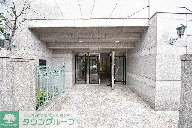 エントランス　エントランス