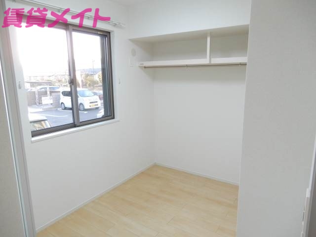 その他部屋・スペース　別部屋反転同型写真