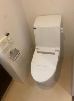 トイレ　別部屋参考写真