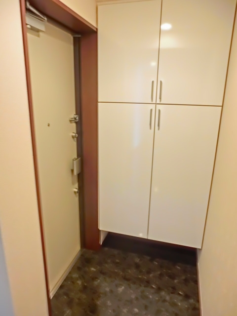 玄関　※別室参照写真