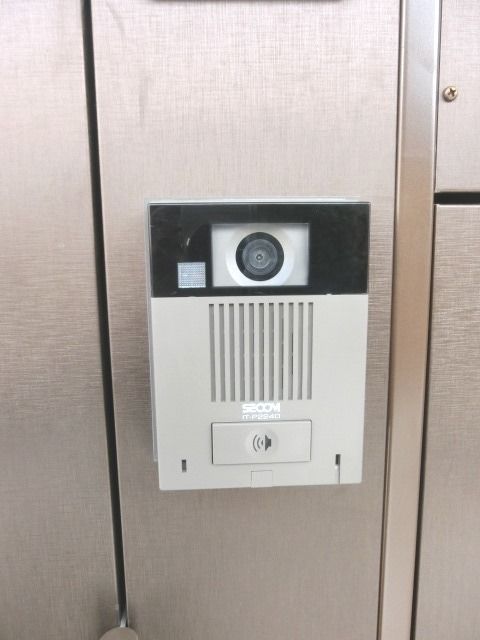 セキュリティ　防犯ＴＶモニター付きのドアホン。
