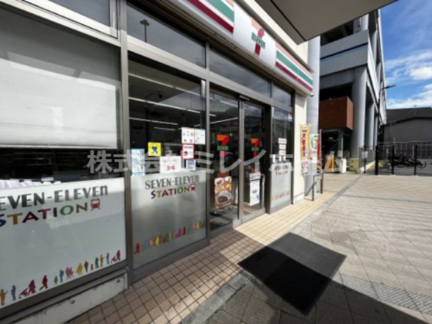 コンビニ　セブンイレブン　京急ST蒲田東口駅前広場店（コンビニ）まで116m
