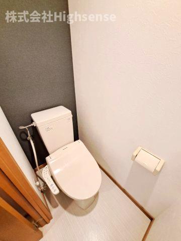 トイレ　トイレもきれいです