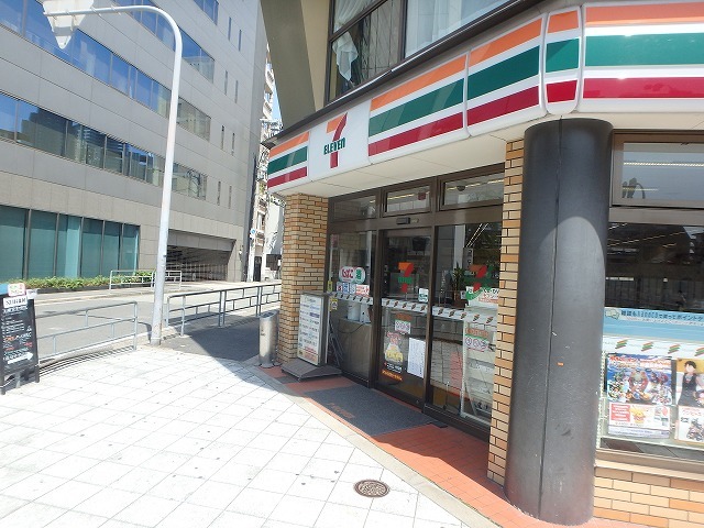 コンビニ　セブンイレブン大阪長柄中店（コンビニ）まで770m