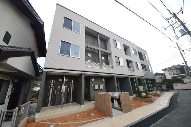 建物外観　お問合せはタウンハウジングへ