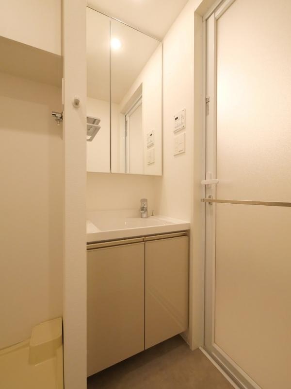 洗面設備　☆嬉しい独立洗面台☆