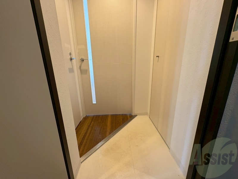 玄関　お部屋の第一印象を決める玄関はこちらです！