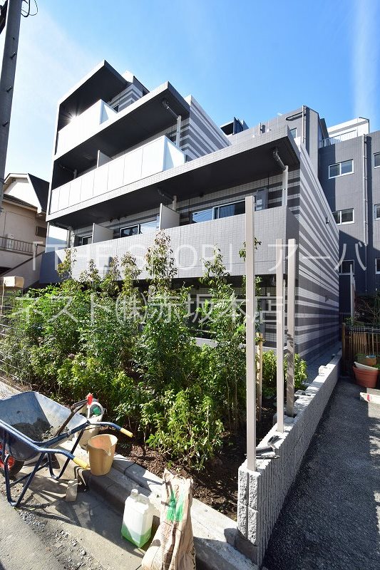 建物外観　分譲賃貸マンション！