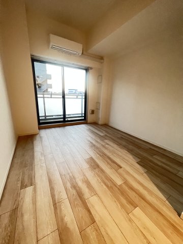その他部屋・スペース　使い勝手のいい寝室です