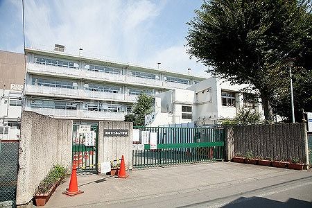 中学校　調布市立第五中学校（中学校）まで220m