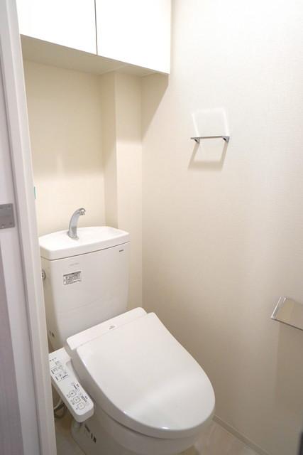トイレ　※写真は同タイプ住戸です。