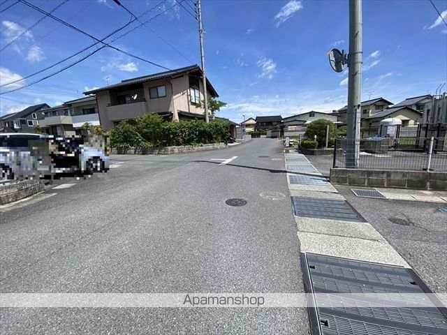 その他　前面道路（その他）まで0m