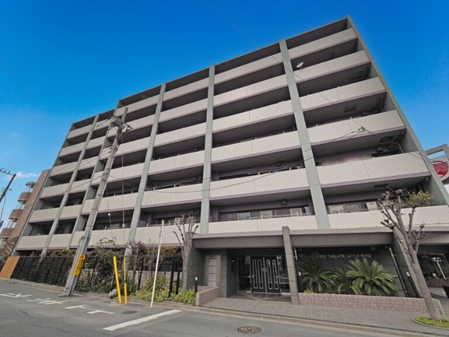 建物外観　オートロック完備
