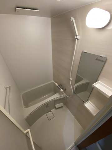 バス・シャワールーム　シンプルで使いやすい浴室です！
