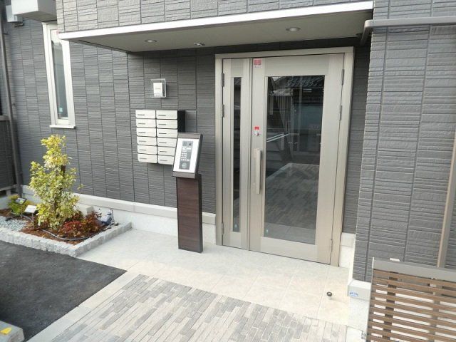 ＪＲ片町線 徳庵駅 徒歩10分 3階建 築8年の外観写真