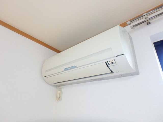 その他設備　エアコン付きで夏も冬も快適です☆