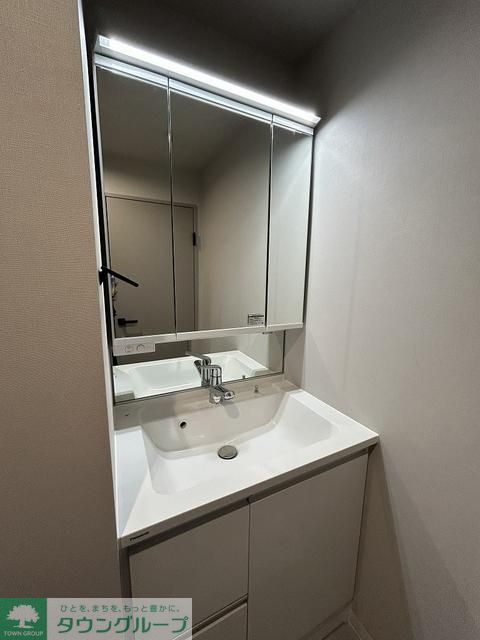 ＪＲ山手線 目黒駅 徒歩10分 4階建 築17年の内装写真