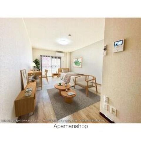 近鉄名古屋線 戸田駅 徒歩29分 4階建 築26年の居間写真