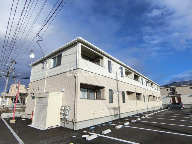 建物外観　２０２２年築のアパートです。