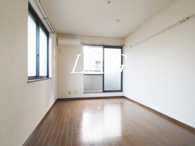 居室・リビング　洋室のお部屋です。
