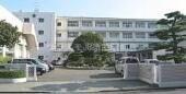 中学校　長田中学校（中学校）まで696m