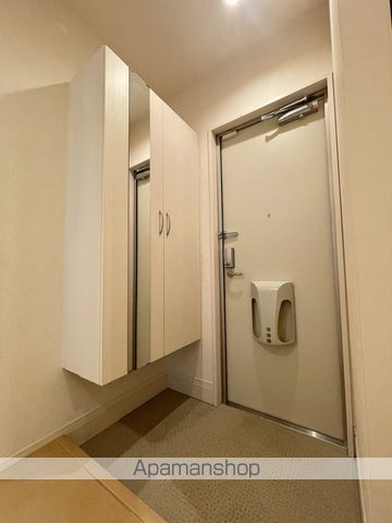 南海高野線 沢ノ町駅 徒歩7分 3階建 築13年の玄関写真