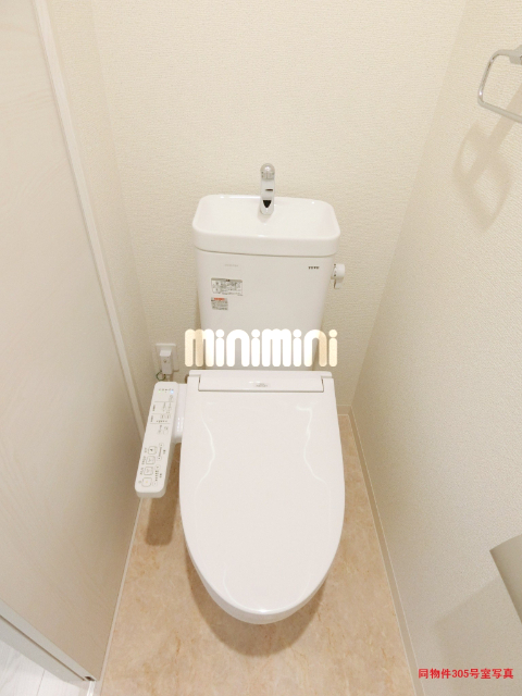 エクリュ&24 厚原のトイレ写真