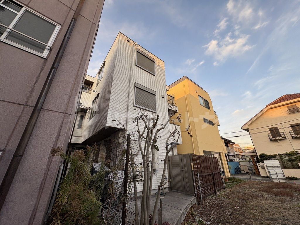 カーサ グランディスタの外観写真