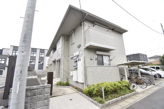 ヒルズ西大宮の外観写真