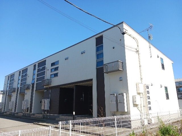 建物外観　落ち着いた雰囲気の外観です