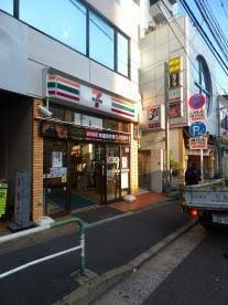 コンビニ　セブンイレブン 豊島南大塚2丁目店（コンビニ）まで97m
