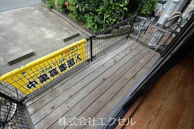 バルコニー　西向きです