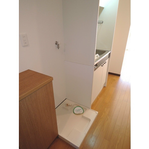 その他　室内洗濯機置場完備です。
