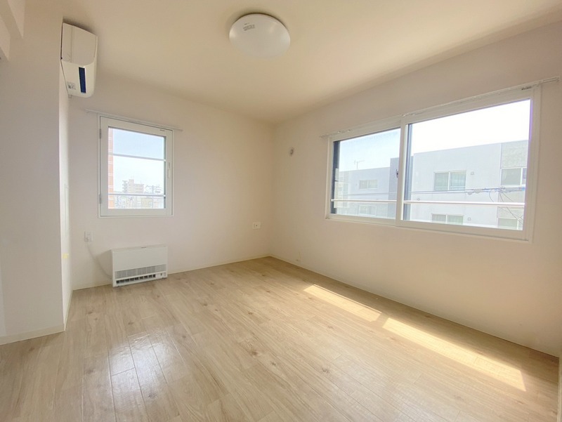 眺望　窓が大きく明るいお部屋です♪
