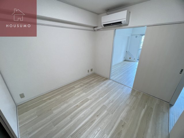 その他部屋・スペース　落ち着いて過ごせるお部屋なので、寝室にいかがでしょうか