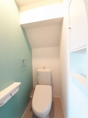トイレ　コンパクトで使いやすいトイレです