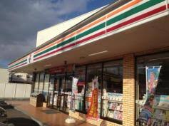 コンビニ　セブンイレブン一宮多加木2丁目店（コンビニ）まで906m