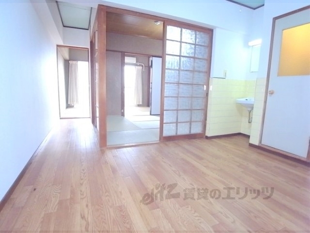 居室・リビング　リビング