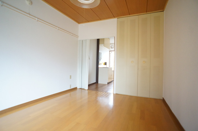 その他部屋・スペース　掃除機をかけるだけで、ほこりがとれやすいフローリング仕様♪