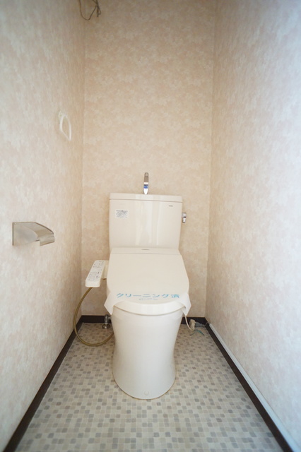 トイレ　バストイレ別なので毎日快適にお過ごしいただけます♪