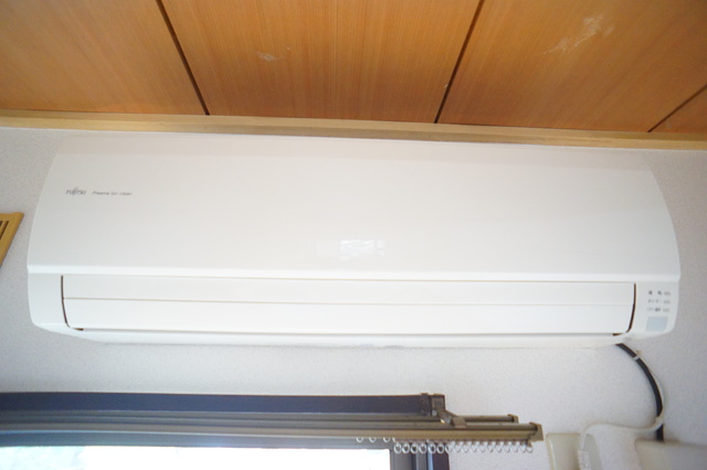その他設備　エアコン設置済☆オールシーズン快適で面倒な取付作業なし♪