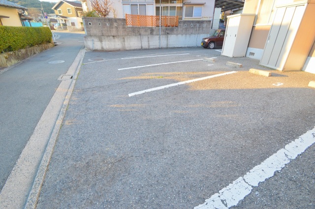 スーパー　マルゼンストア（スーパー）まで954m