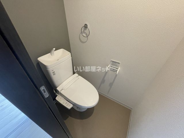 【大東市御供田のアパートのトイレ】