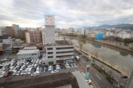 【広島市中区広瀬北町のマンションの眺望】