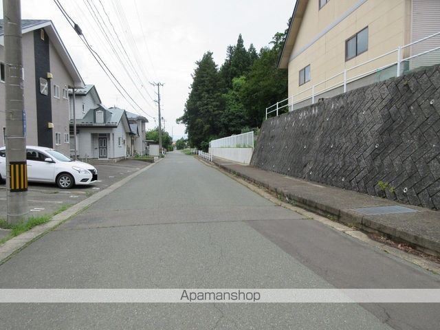 その他　周辺道路（その他）まで0m