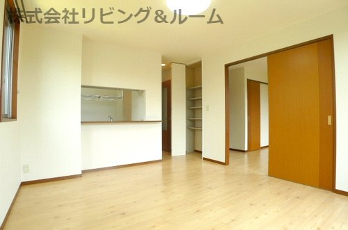 ディオーネ2_内装_0