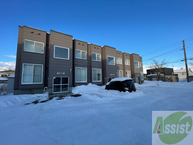 建物外観　石狩郡当別町錦町「アパートメントワキザカ」